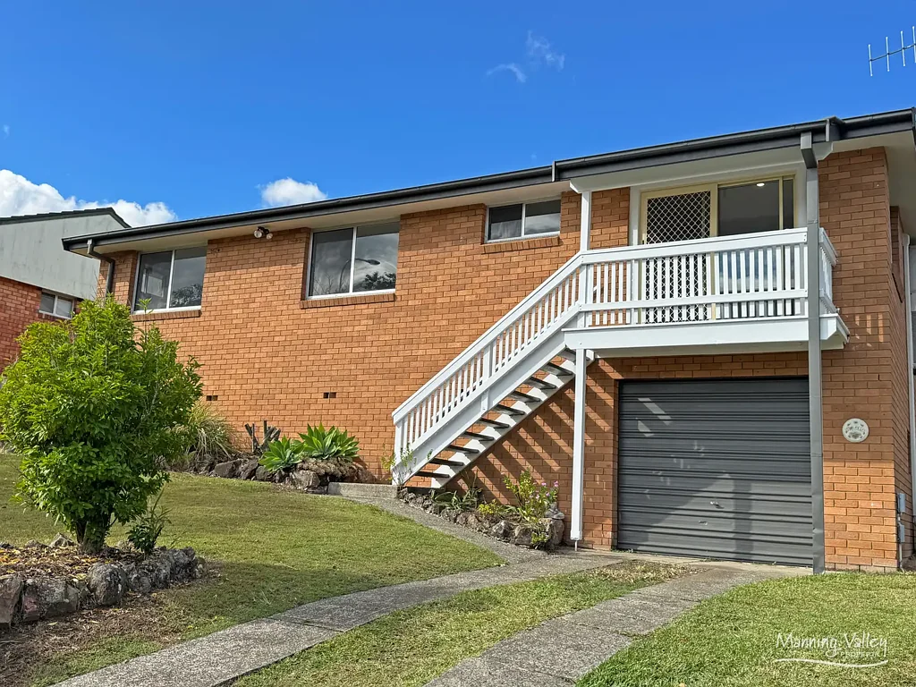 Freshly Updated 3-Bedroom Family Home with Ensuite, Garage & Ample Storage