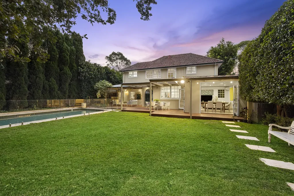 25 The Chase Road, Turramurra, NSW 2074