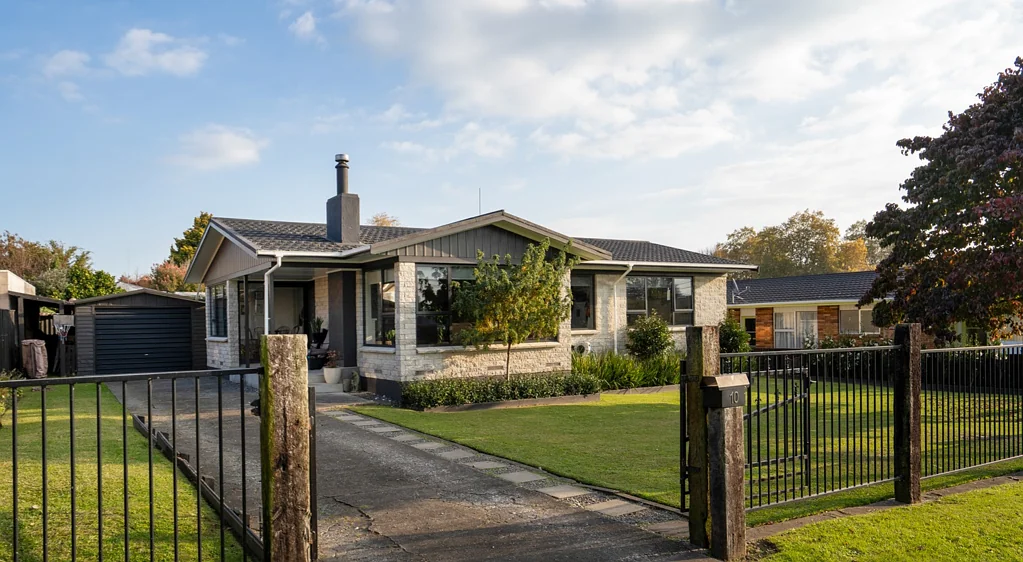 Cambridge 3房  Double Glazed & Family Ready