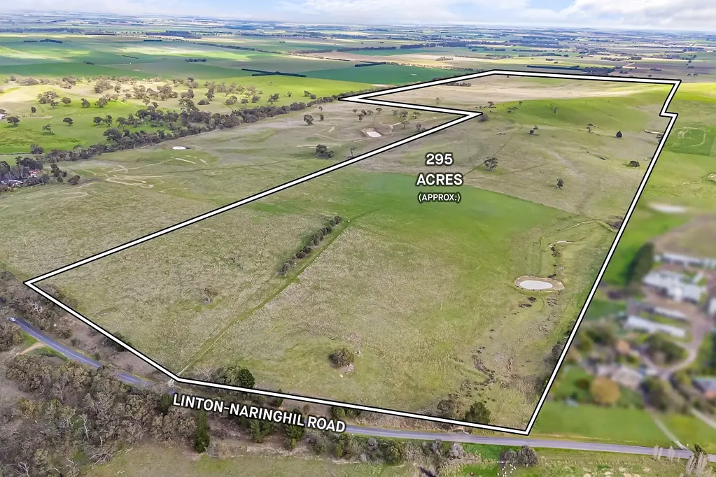 Linton  295 acres of grazing land in prime Linton location