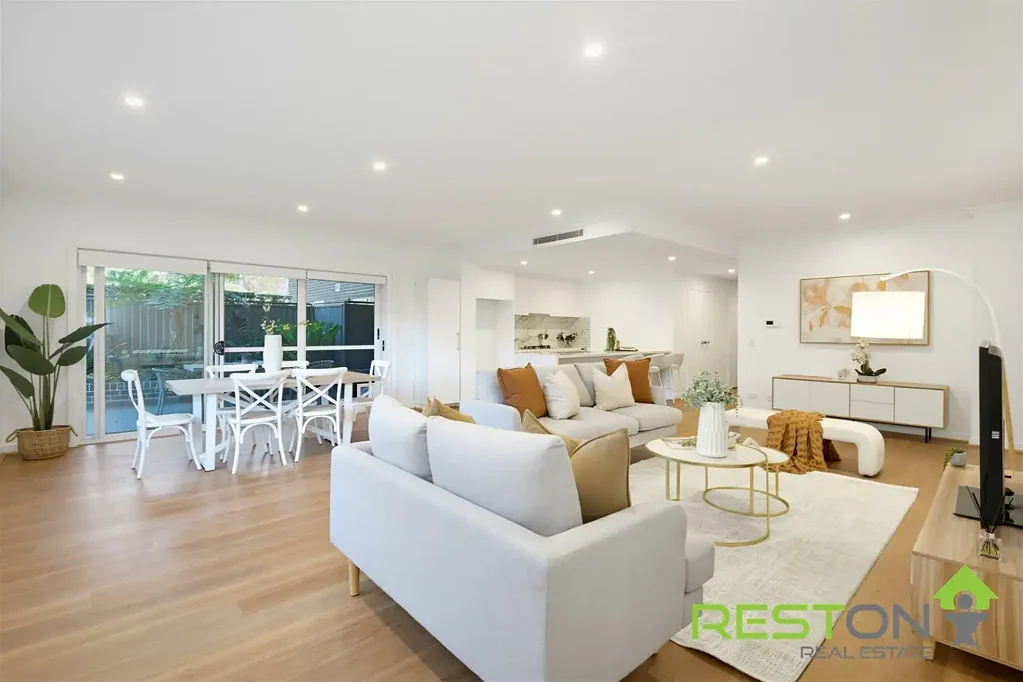 North Kellyville 2房 超大底层公寓 Exceptionally Large Ground Floor Residence
