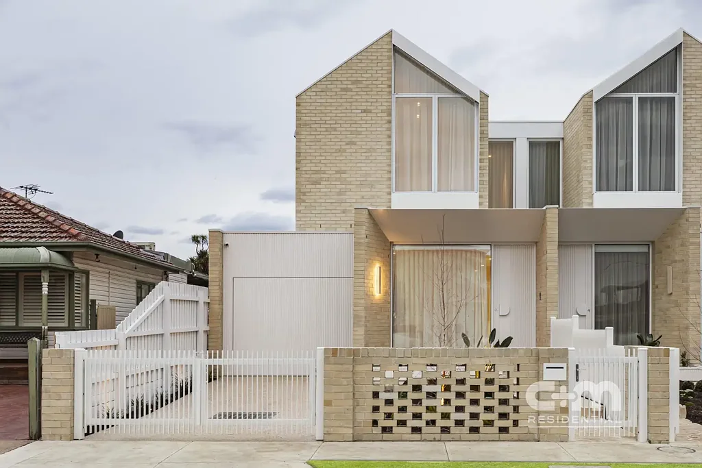 8B Stennis Street, Pascoe Vale, VIC 3044