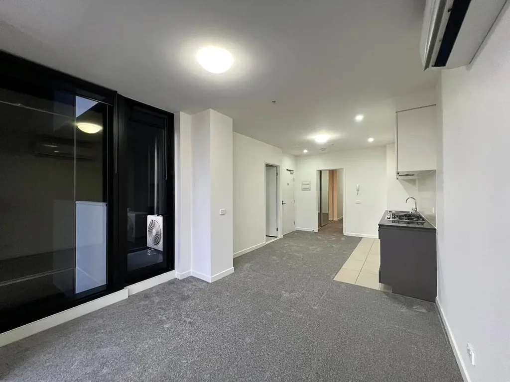 Fabulous 1 Bedroom apartment with 2 Toilets!