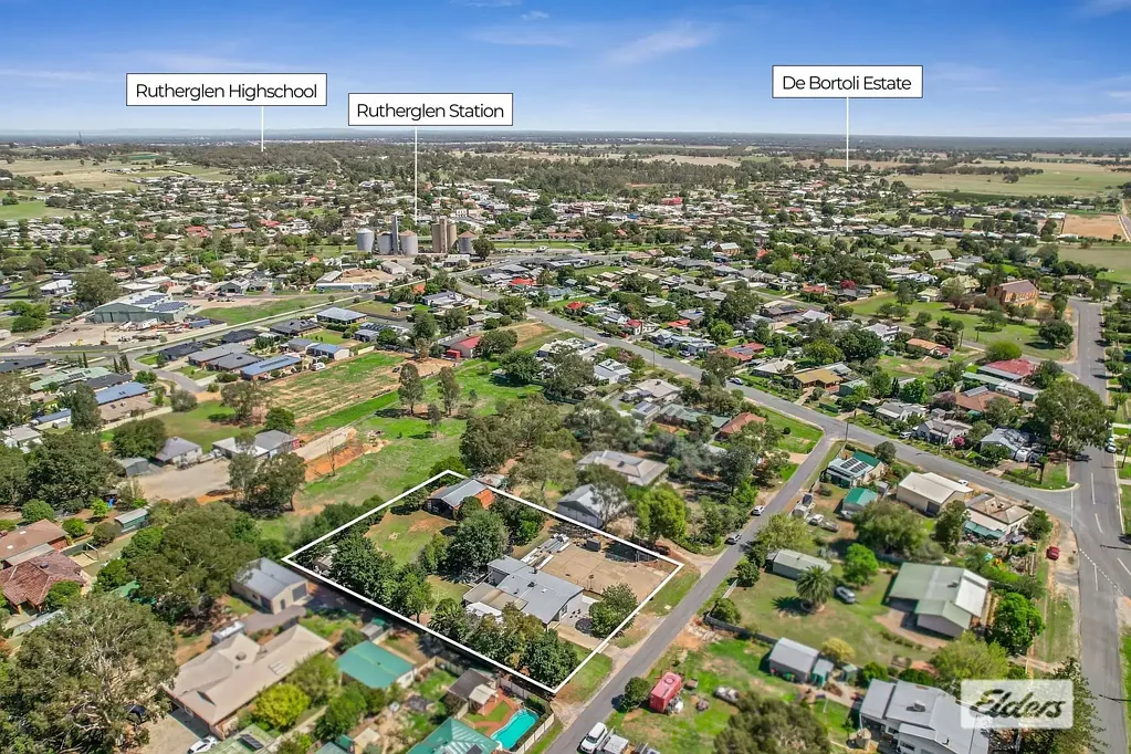 Rutherglen 4બેડરૂમ Hidden Township Acreage with Space, Lifestyle & Entertaining