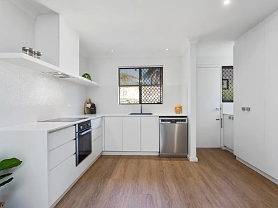 Como 2房  GORGEOUS RENOVATED VILLA!