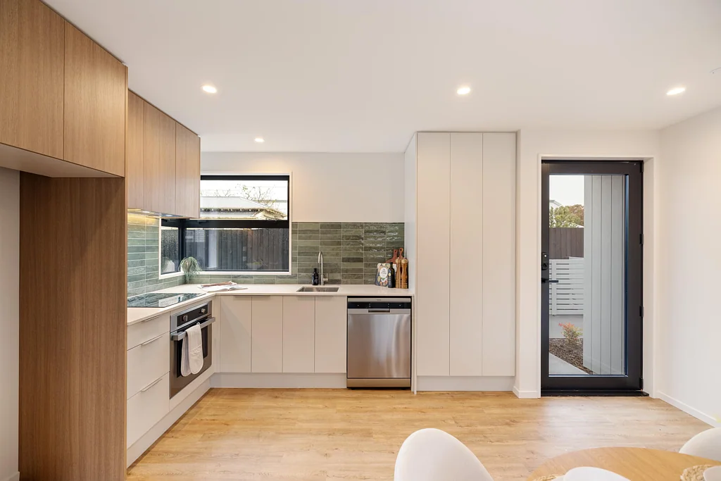 Woolston 2房  Contemporary New Build with Two Ensuites