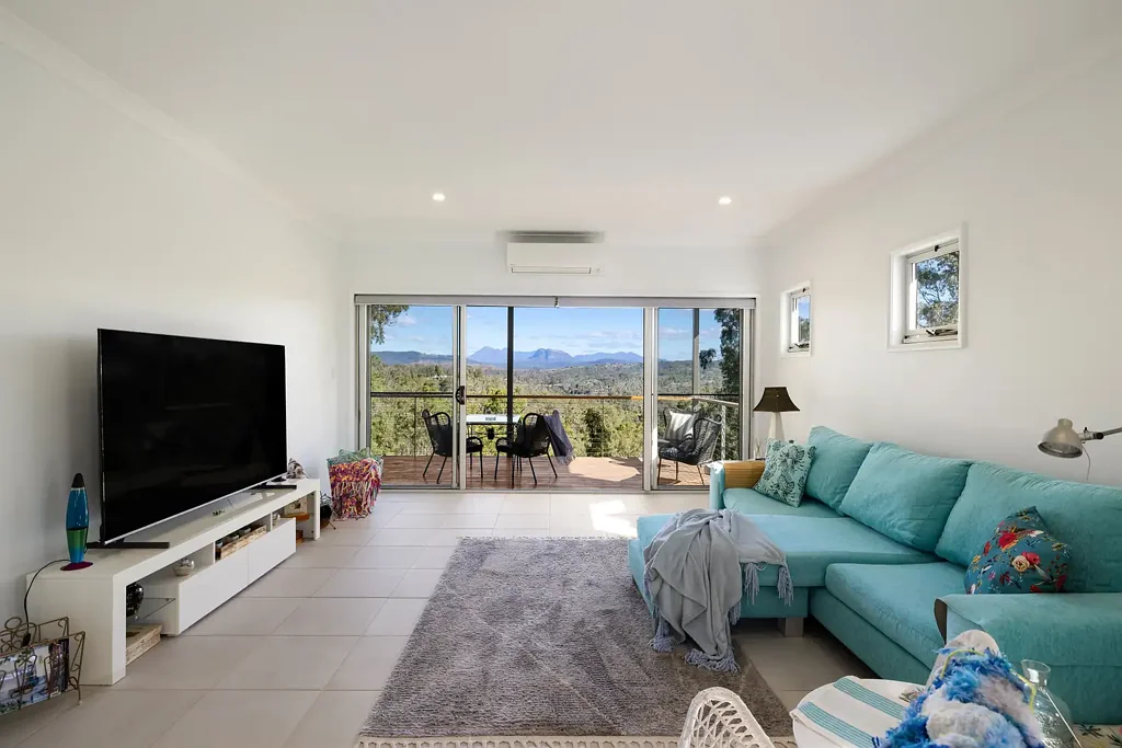 Kooralbyn 4침실 A Contemporary Family Retreat with Breathtaking Mountain and Sunset Views