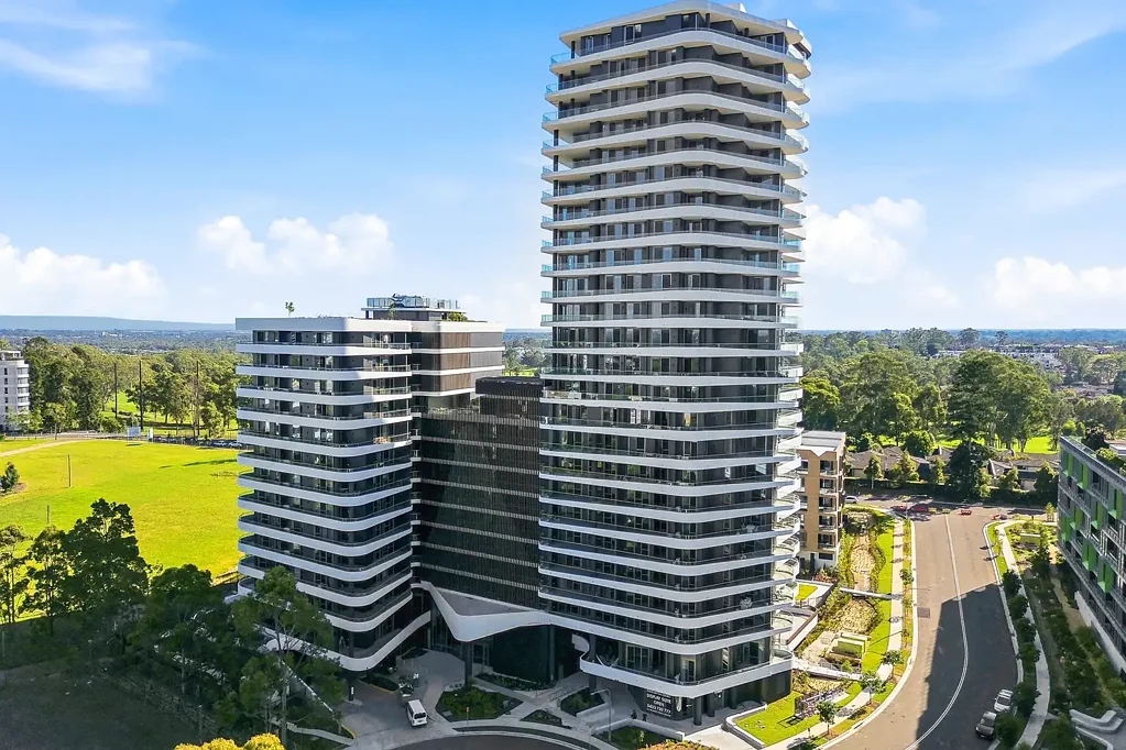 Modern Apartment Living in the Heart of Norwest
