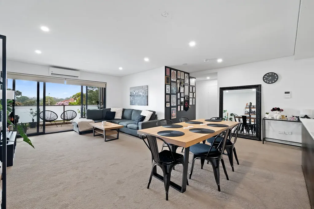 33/2-10 Tyler Street, Campbelltown, NSW 2560