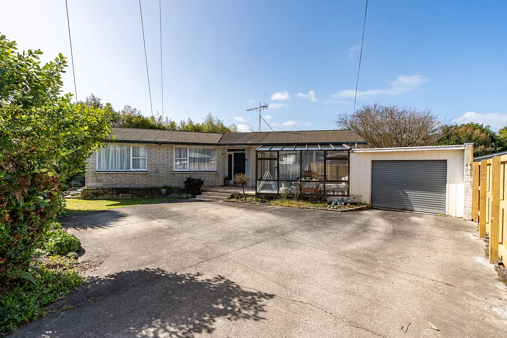 44 Garden Heights Avenue, Glenview, Hamilton, Waikato