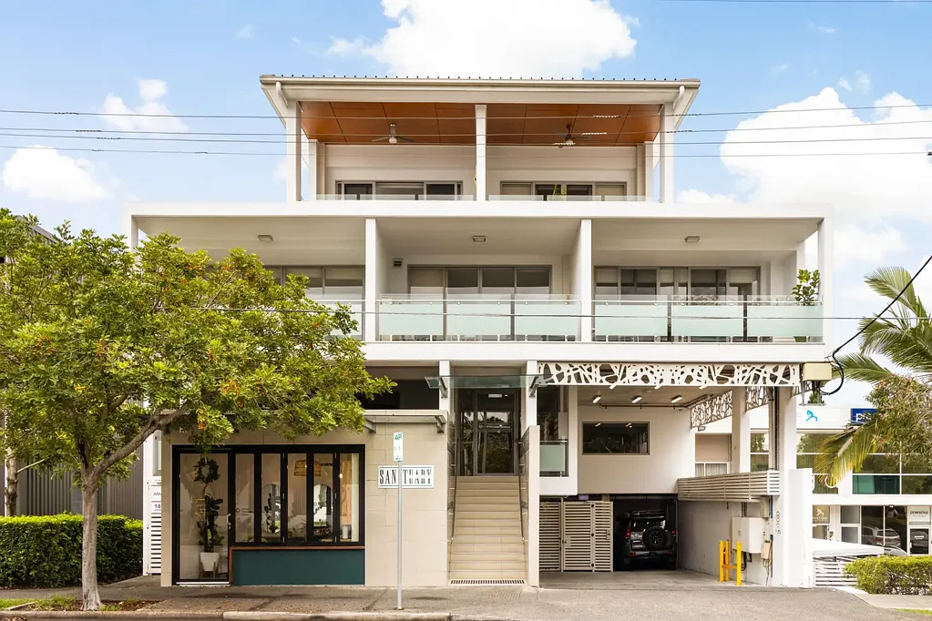 Bulimba 2chambre Stylish And Modern Living In The Heart Of Bulimba!