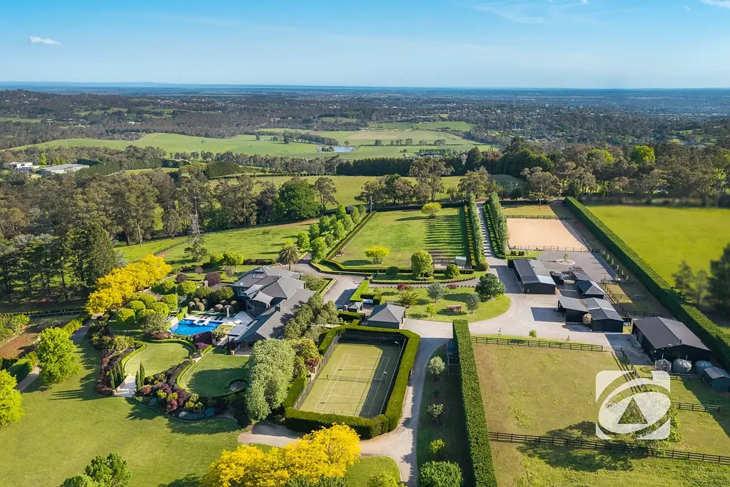Harkaway 5 Bedroom An Iconic 22.5-Acre Harkaway Estate