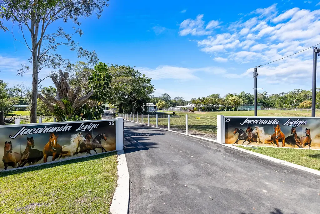 25-27 Isambert Road, Landsborough, QLD 4550