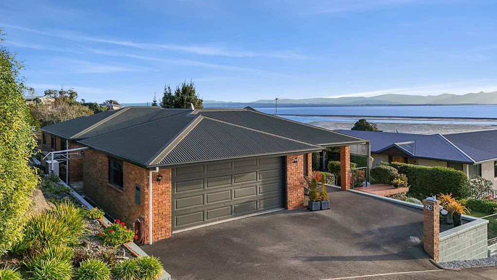 Marybank 3Moenga Now or Never - Serious Sellers, Need Sold!
