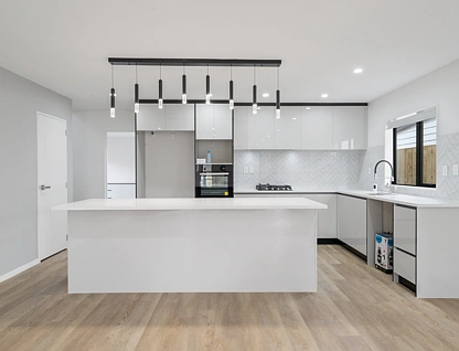 8 Corin Avenue, Manurewa, Manukau City, 5房, 3浴, 独立屋