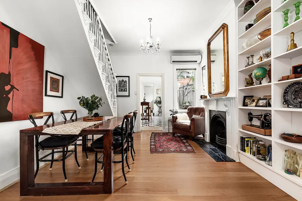 Classic inner city terrace with every convenience at your doorstep