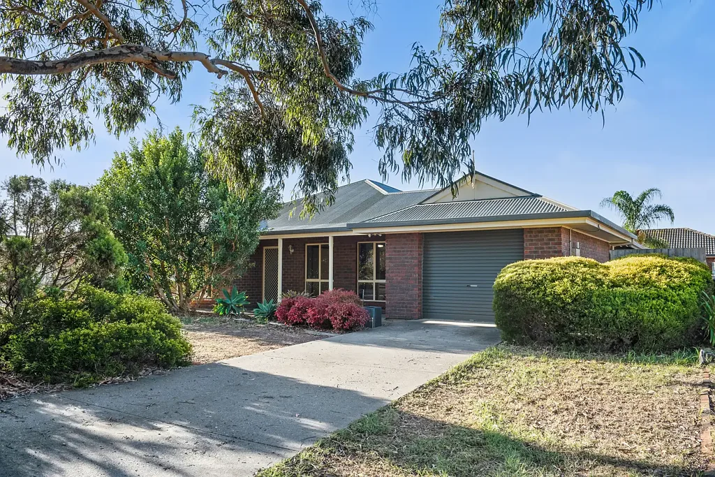102 Cudmore Rd, Mccracken, SA 5211
