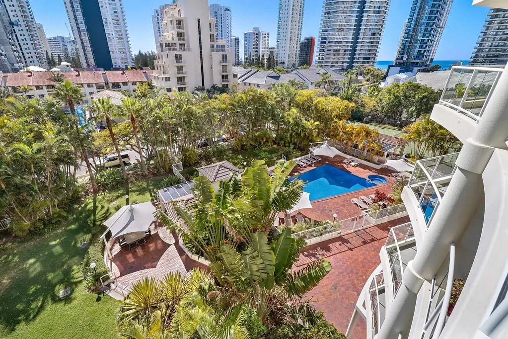 2 Bedroom Apartment | The Crest
