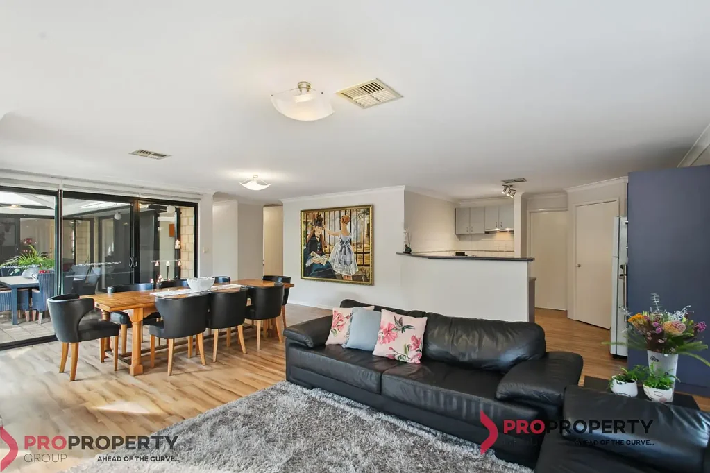 Rivervale 4 Bedroom EXCEPTIONAL QUALITY AND DESIGN!