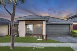 65 Eliburn Drive, Cranbourne East