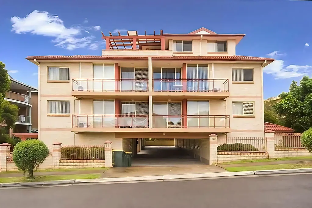 SPACIOUS UPDATED TWO BEDROOM APARTMENT