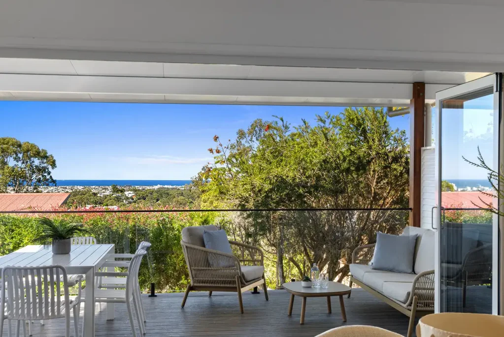 Buderim 4ห้องนอน CHARMING FAMILY HOME - STUNNING OCEAN VIEWS