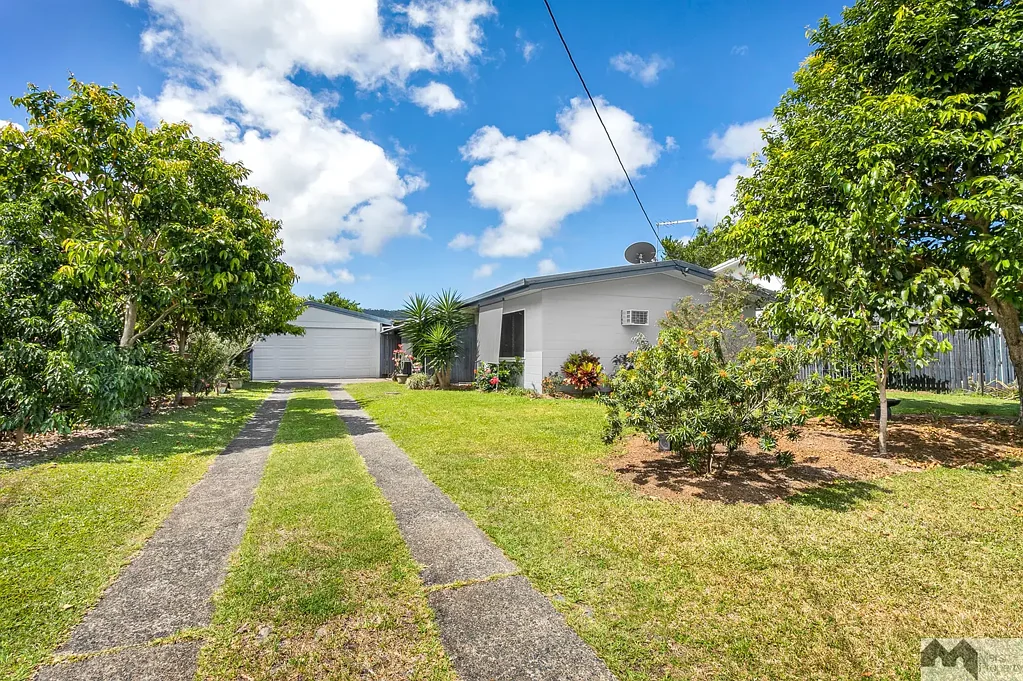 52 Armbrust Street, Manoora, QLD 4870