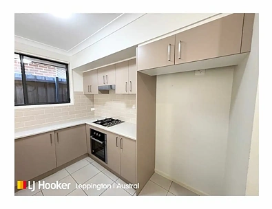 25 Bowerman Road, Elderslie, NSW 2570, 4 Bedrooms, 2 Bathrooms, House