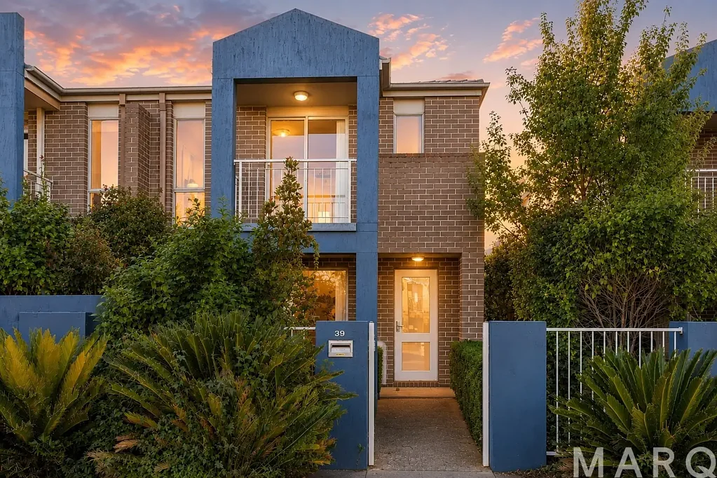 Harrison 4 Bedroom Seperate Title, High Convenience