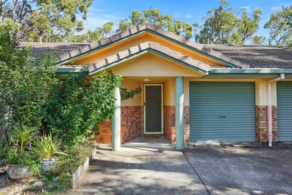 Elanora 3 Bedroom Tranquil Townhouse Living in Oceanwood Estate