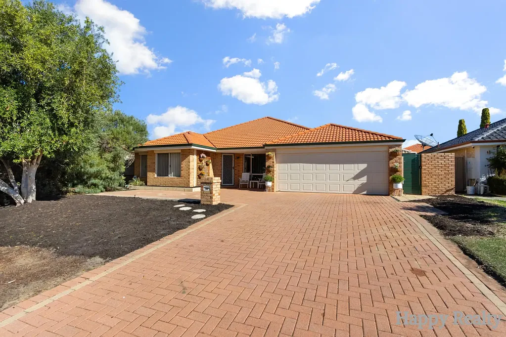 8 Gamenya Street, Canning Vale, WA 6155
