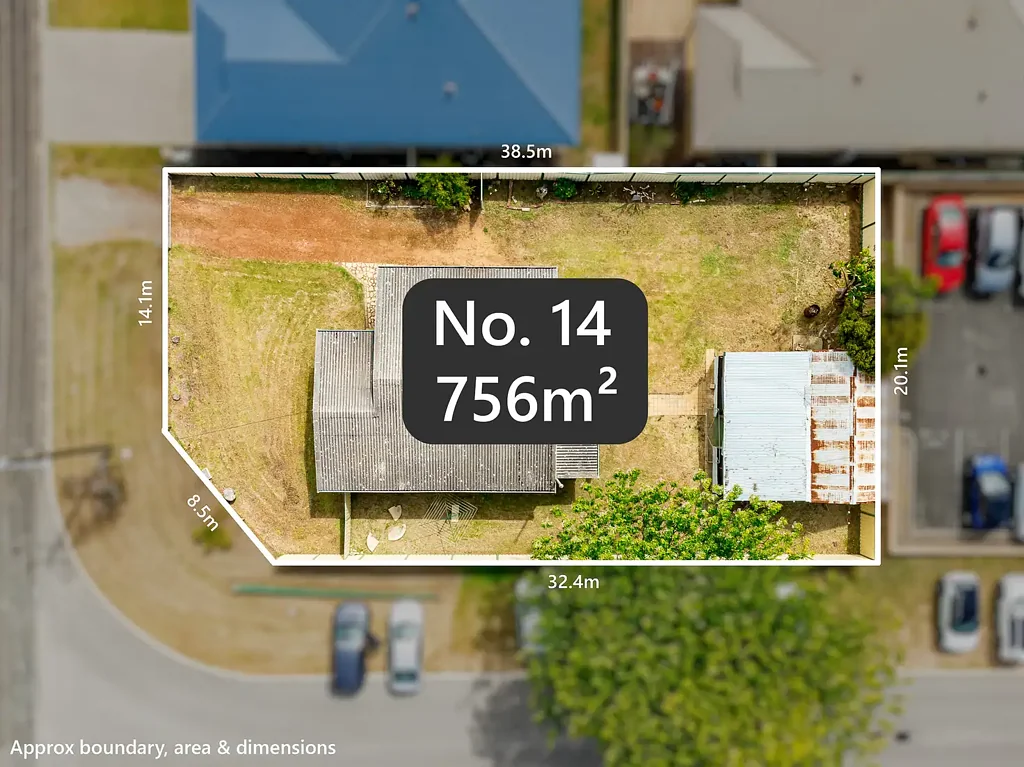 Mandurah 2Kwarto A property with potential, a generous block and a location that speaks for itself.