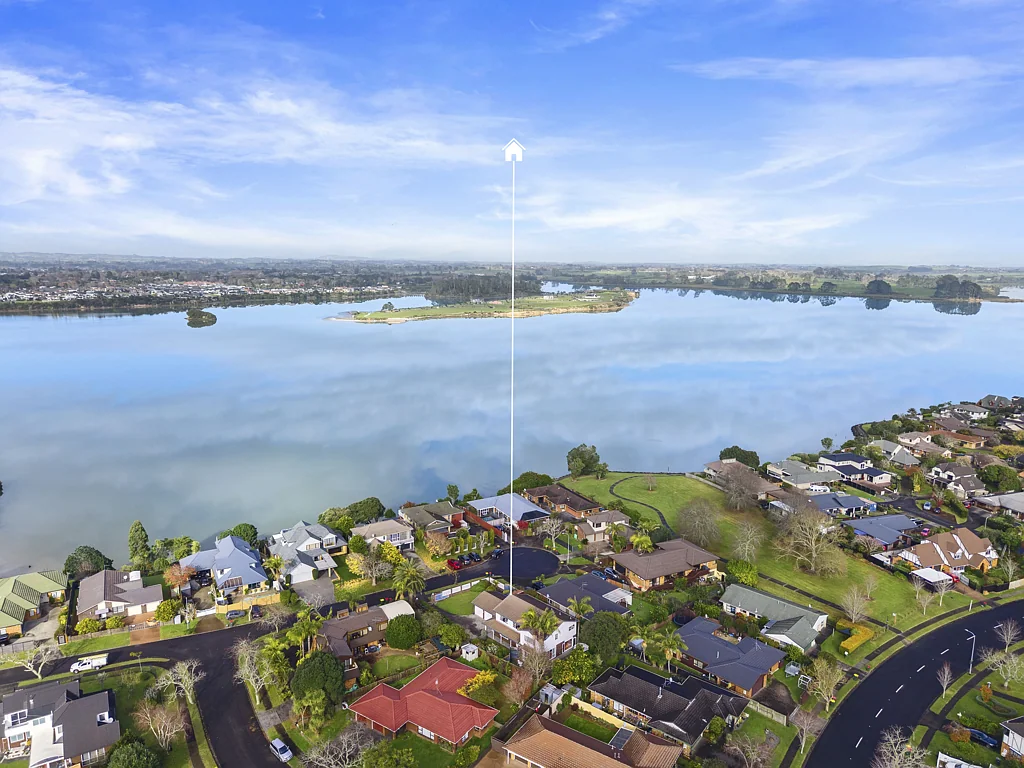 Conifer Grove 6ห้องนอน 6 Bedrooms, Water Views, and Granny Flat Potential