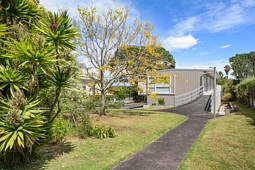 6/77 Old Lake Road, Devonport