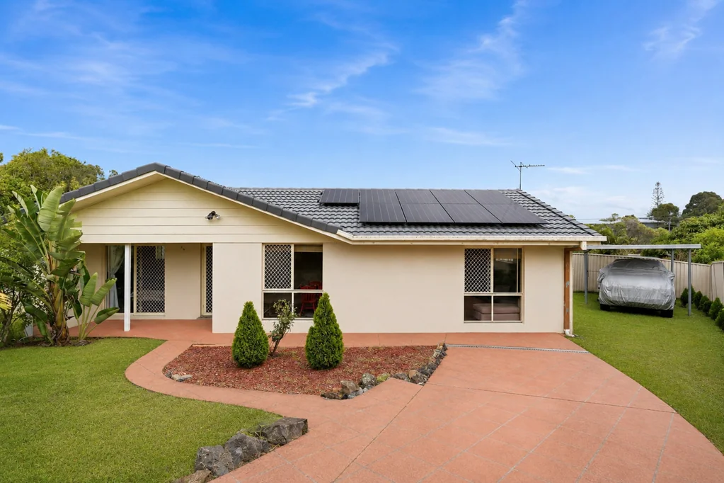 Runcorn 3Kwarto Rare 902sqm Cul-De-Sac Oasis with Year-Round Entertaining in Enclosed Rumpus