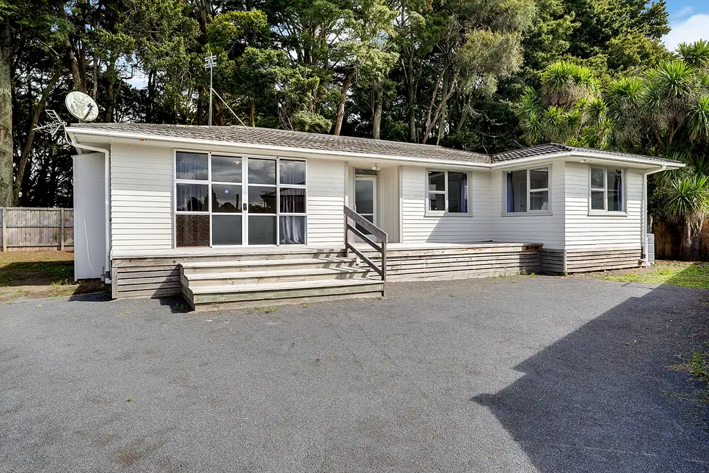 Morrinsville 4房  Four Bedrooms, Prime Location - Walk to the Pools!
