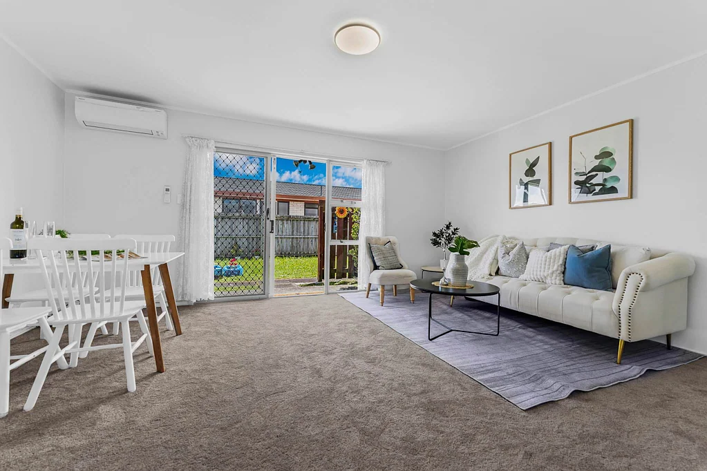 Pakuranga 2 Bedroom Move-in Ready Gem in a Prime Location