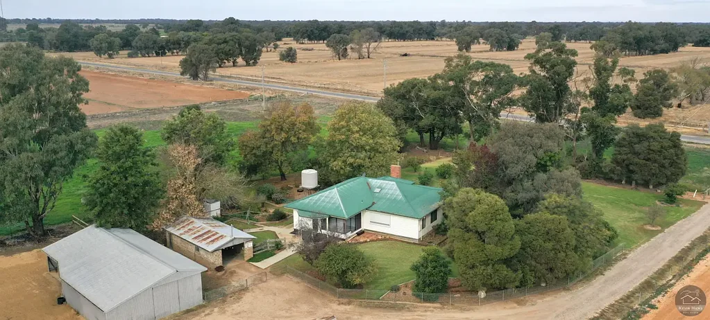 Katunga Lifestyle property - room for the tradie or animal lovers