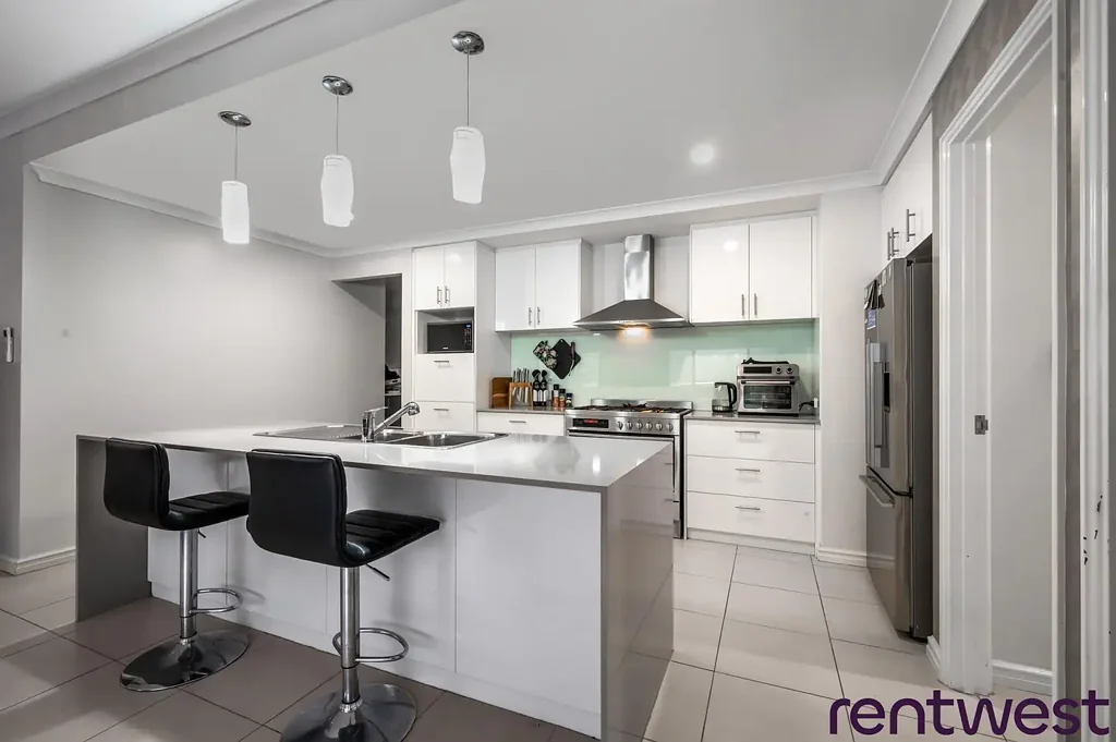 6 Olney Court, High Wycombe, WA 6057