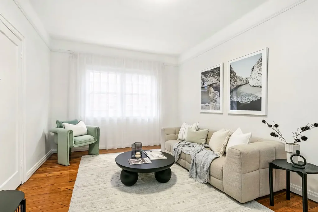 Bondi 2ห้องนอน Refreshed Beachside Apartment Of Space And Sunlight In Art Deco Block