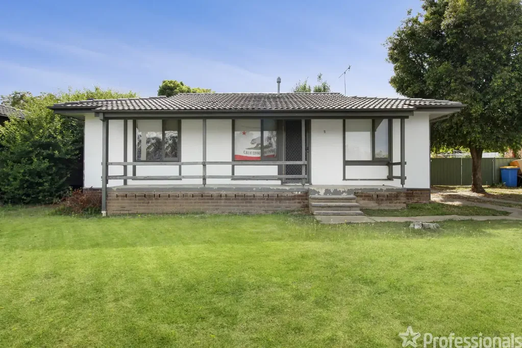 152 Raye Street, Tolland, NSW 2650