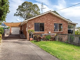 16 Clarke Street, Wolumla