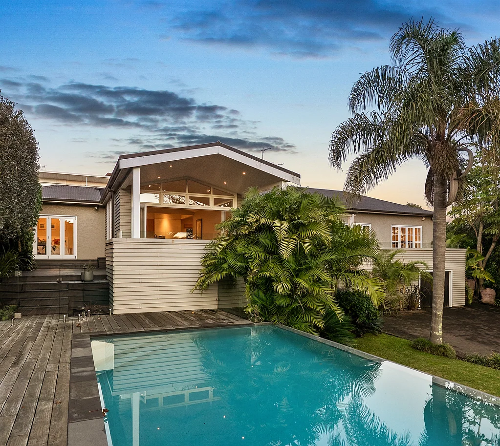 Saint Heliers 4房  AUCTION THIS TUESDAY!