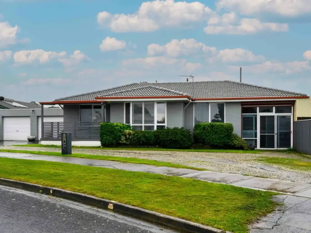 Family Home with Double Garage