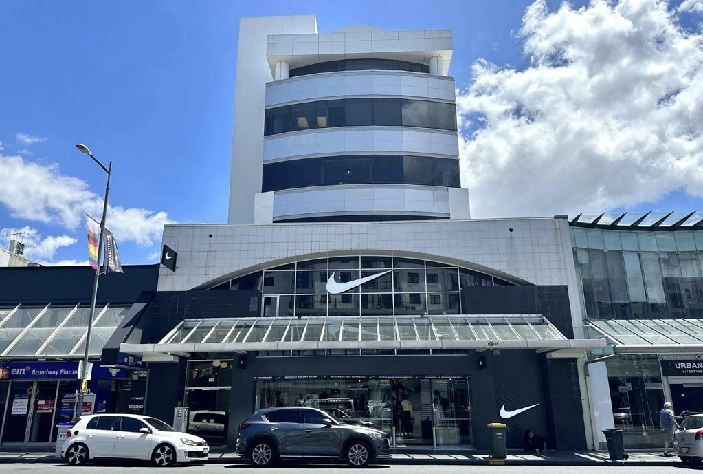 Newmarket Brand New Fitout with Signage