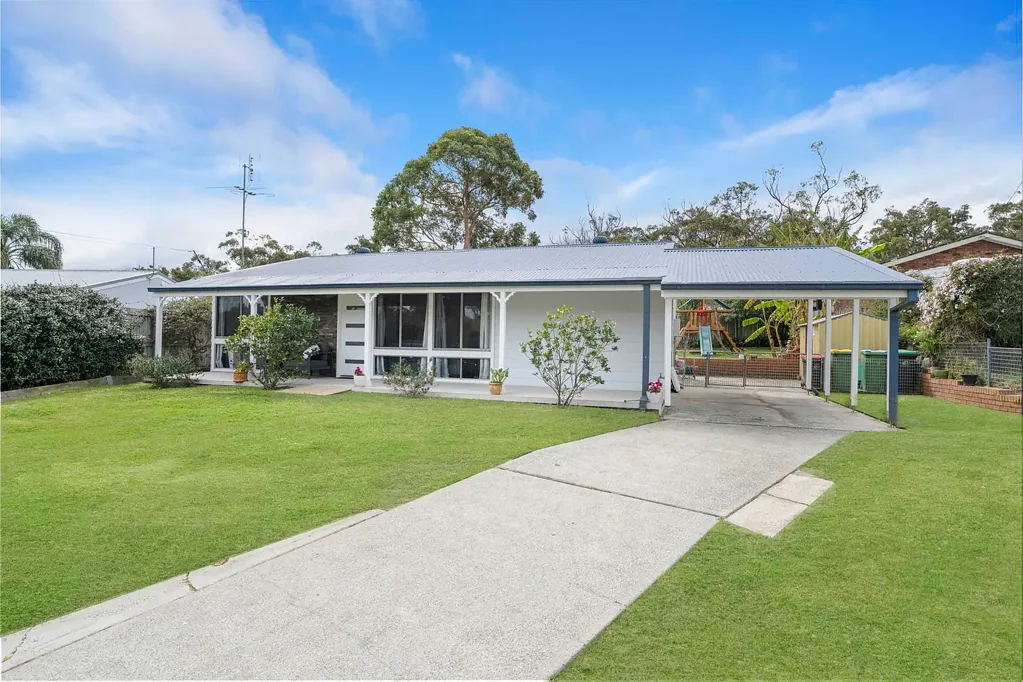 3 Paul Place, Gorokan, NSW 2263