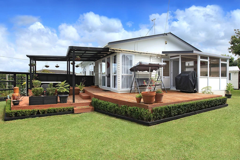 46 Makora Road, Massey, Waitakere City, Auckland