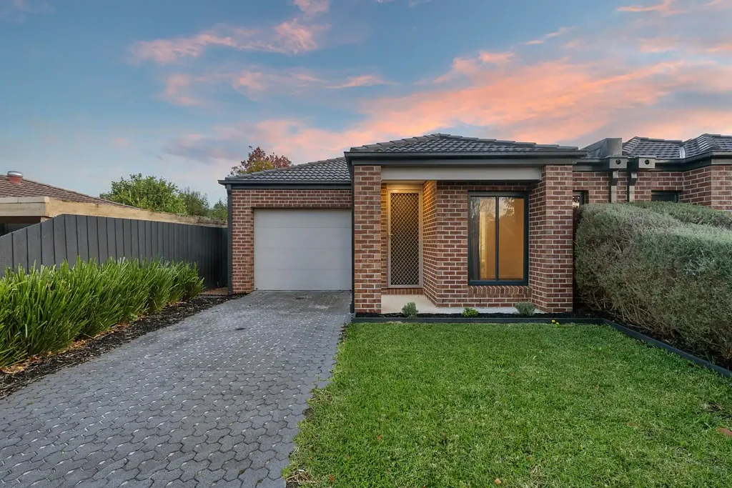 Rowville 3ਬੈੱਡਰੂਮ Your Dream Family Home Awaits in Rowville!