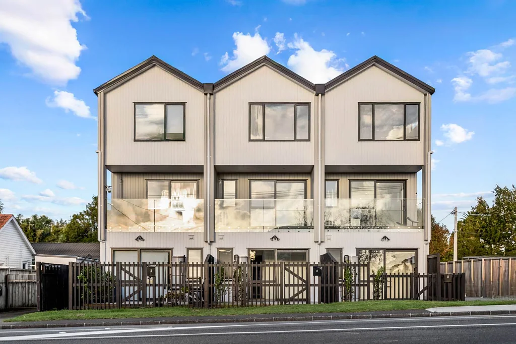 Te Atatu South 3ਬੈੱਡਰੂਮ Modern Comfort, Smart Value, Unbeatable Location