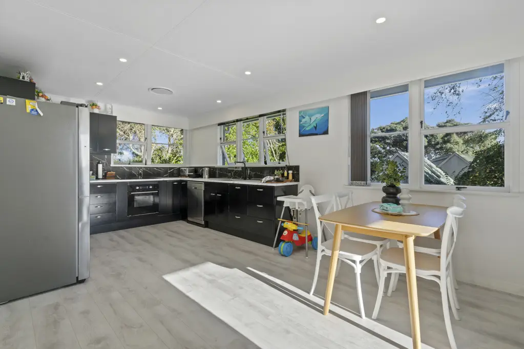 Waikanae 3 Bedroom Unheard of Value!